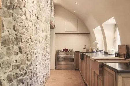 Au Milieu De Nulle Part, Magnifique gîte avec piscine privée dans les Ardennes - Photo 18