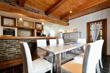 La Maison à la Piscine, Maison de vacances moderne à Goesnes avec piscine privée - Photo 2