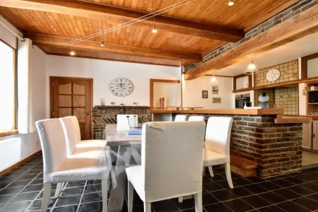 La Maison à la Piscine, Maison de vacances moderne à Goesnes avec piscine privée - Photo 8