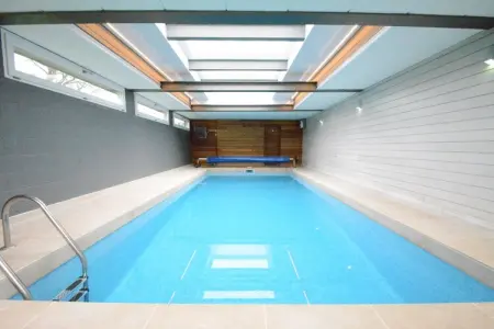 La Maison à la Piscine, Maison de vacances moderne à Goesnes avec piscine privée - Photo 25