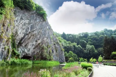 Petit Coin de Paradis, Maison de vacances cosy à Somme-Leuze. Piscine, sauna privés - Photo 23