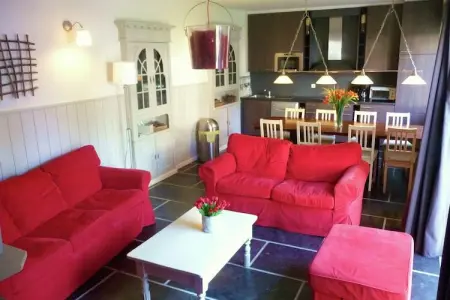 La  Conciergerie, Demeure moderne avec piscine à Hastière-par-Delà - Photo 1