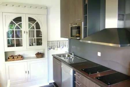 La  Conciergerie, Demeure moderne avec piscine à Hastière-par-Delà - Photo 14