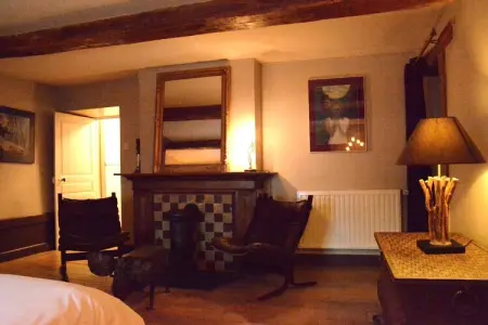 Likthuus 9, Maison de vacances confortable à Bièvre avec étang - Photo 13