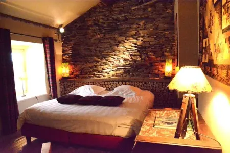 Likthuus 15, Maison de vacances spacieuse à Bièvre avec sauna - Photo 2