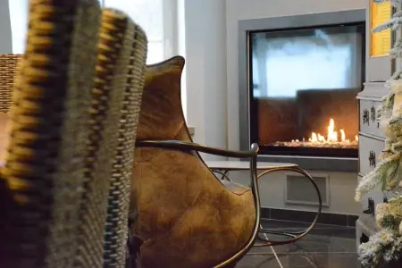 Le Fou du Village, Maison de vacances spacieuse avec terrasse à Bièvre - Photo 6