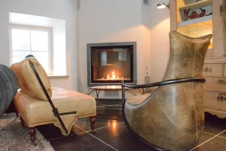 Le Fou du Village, Maison de vacances spacieuse avec terrasse à Bièvre - Photo 14