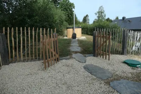Le Fou du Village, Maison de vacances spacieuse avec terrasse à Bièvre - Photo 36