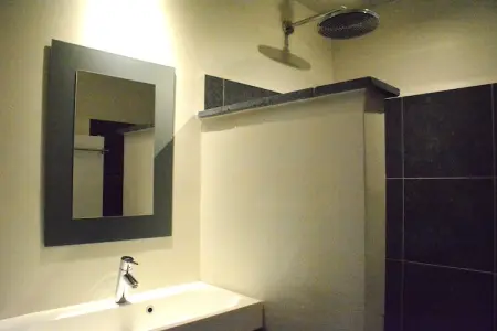 Le Fou du Village, Maison de vacances spacieuse avec terrasse à Bièvre - Photo 38