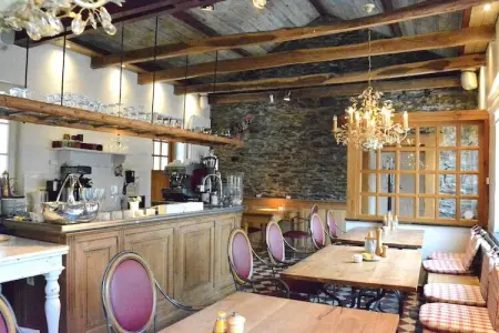 Likthuus 24, Maison de vacances typique avec jacuzzi à Bièvre - Photo 3