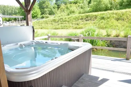 Likthuus 24, Maison de vacances typique avec jacuzzi à Bièvre - Photo 5