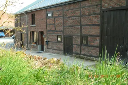 La Ferme du Couchant, Maison traditionnelle avec jardin privé à Beauraing - Photo 9