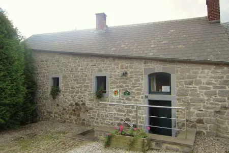 Gite du Viroin 2, Maison de vacances cosy avec jardin à Viroinvlal - Photo 7