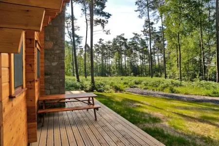 Village de Vacances Oignies 4, Chalet moderne en bois avec poêle à bois, en forêt - Photo 9
