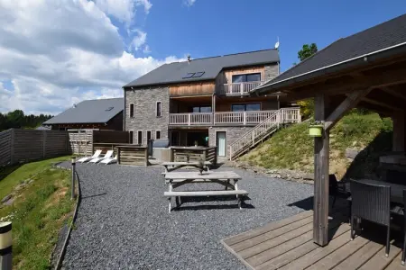 Le Lodge à 8 Brins, Villa luxueuse avec sauna et jacuzzi à Nadrin en Belgique - Photo 7