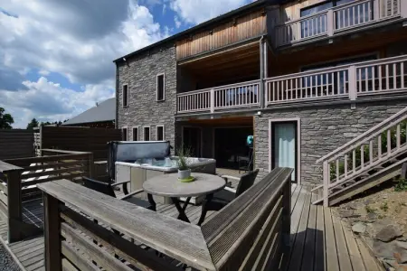 Le Lodge à 8 Brins, Villa luxueuse avec sauna et jacuzzi à Nadrin en Belgique - Photo 33