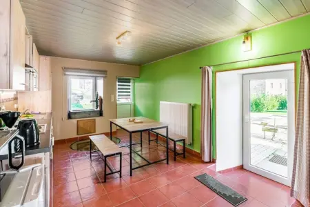 Au Vieux Puits, Maison de vacances confortable à Houffaliz avec jardin - Photo 8