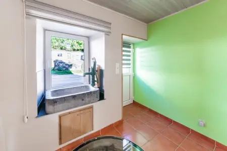 Au Vieux Puits, Maison de vacances confortable à Houffaliz avec jardin - Photo 19