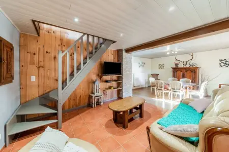 Au Vieux Puits, Maison de vacances confortable à Houffaliz avec jardin - Photo 20