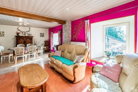 Au Vieux Puits, Maison de vacances confortable à Houffaliz avec jardin - Photo 24