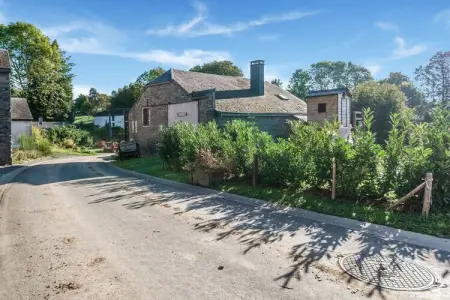 Au Vieux Puits, Maison de vacances confortable à Houffaliz avec jardin - Photo 39