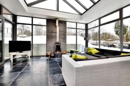 Villa Courtil, Luxueuse maison de vacances à Courtil avec jacuzzi - Photo 1