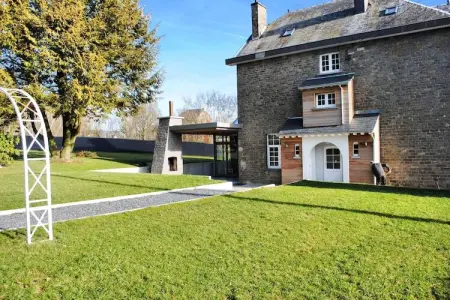 Villa Courtil, Luxueuse maison de vacances à Courtil avec jacuzzi - Photo 5