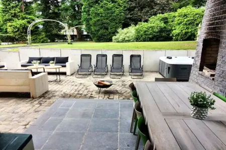 Villa Courtil, Luxueuse maison de vacances à Courtil avec jacuzzi - Photo 34