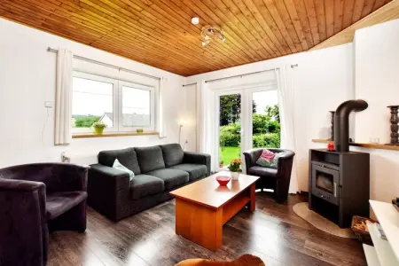 Chez Beau, Maison de vacances sereine à Gouvy au Luxembourg avec sauna - Photo 1