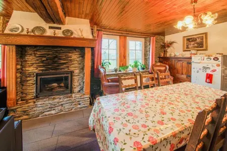 A Tchappe Mele, Ferme confortable à Brisy avec sauna - Photo 13