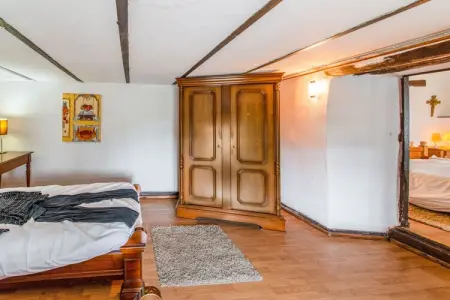 Aux Nutons, Maison de vacances confortable à Cherain avec terrasse - Photo 25