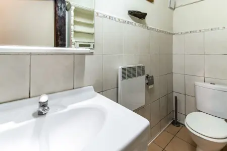 Aux Petits Nutons, Maison de vacances confortable à Cherain près de la forêt - Photo 23