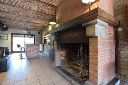 La Blanche Vignerie, Ferme patrimoniale à Lavacherie avec jacuzzi et piscine - Photo 10