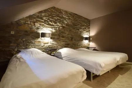 La Blanche Vignerie, Ferme patrimoniale à Lavacherie avec jacuzzi et piscine - Photo 20