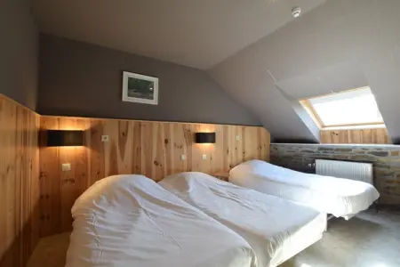 La Blanche Vignerie, Ferme patrimoniale à Lavacherie avec jacuzzi et piscine - Photo 23