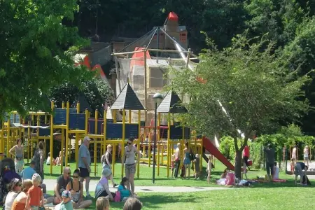 Amande, Maison de vacances confortable à Mande Saint Etienne avec jardin - Photo 43