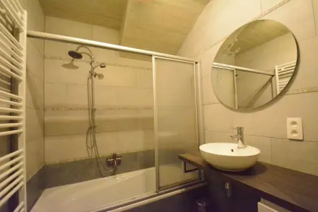 Le Chalet du Coteau, Chalet spacieux avec jardin à Vielsalm - Photo 10