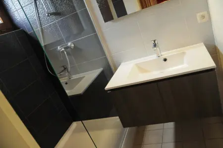 Les Doyards 1, Maison cosy, rénovée, four à micro-ondes, près de Vielsalm - Photo 19