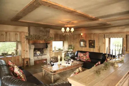 GÎTE CONTES DE SALME Lodge des Contes, Maison de vacances cosy dans les Ardennes au bord d'un lac - Photo 6