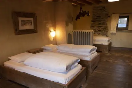 GÎTE CONTES DE SALME Lodge des Contes, Maison de vacances cosy dans les Ardennes au bord d'un lac - Photo 11