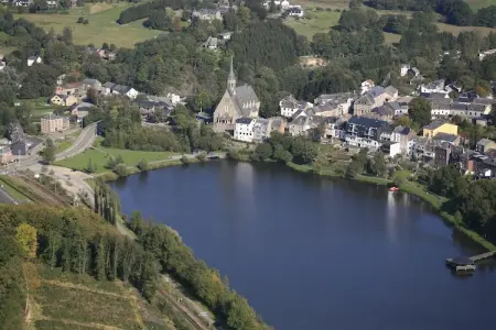 GÎTE CONTES DE SALME Lodge des Contes, Maison de vacances cosy dans les Ardennes au bord d'un lac - Photo 28