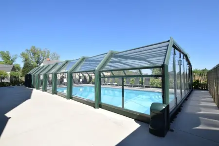 La grémille 50 personnes, Maison de vacances de luxe avec piscine à Sainte-Cécile - Photo 1