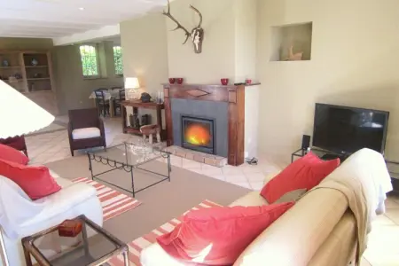 Offagne, Chalet confortable à Offagne avec barbecue - Photo 7