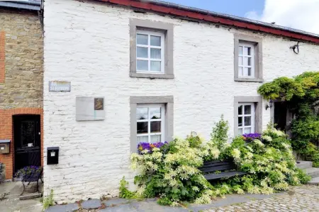 Grand Paliseul, Gîte confortable à Paliseul avec jardin privé - Photo 5