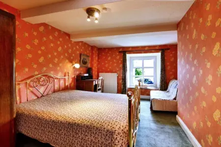 Grand Paliseul, Gîte confortable à Paliseul avec jardin privé - Photo 14