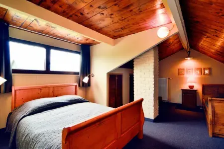 Petit Paliseul, Gîte rustique avec jardin partagé à Paliseul - Photo 10