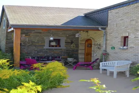 Orée des bois, Gîte confortable à Paliseul avec jardin - Photo 6