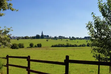 Orée des bois, Gîte confortable à Paliseul avec jardin - Photo 9