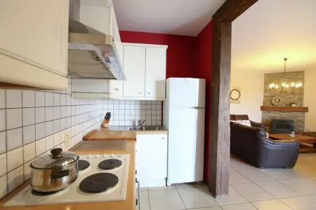 La Petite Reine, Superbe gîte à Jehonville avec sauna - Photo 12