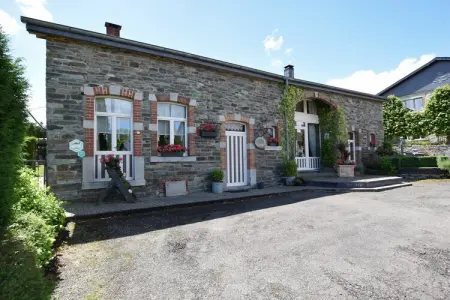 Emouchet, Maison de vacances moderne avec sauna à Jehonville - Photo 27